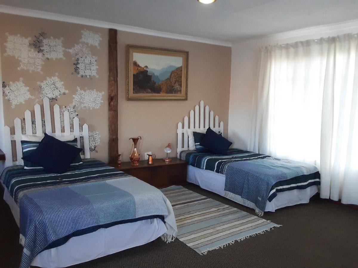 Dullstroom On The Dam Exterior photo