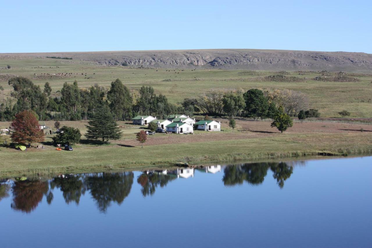 Dullstroom On The Dam Exterior photo